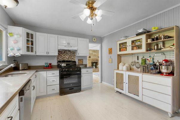 Interior, Kitchen, Stainless Steel Appliances, Wood Texture Flooring