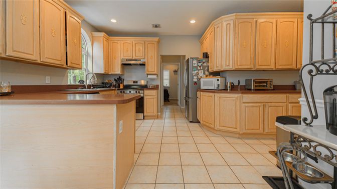 Interior, Kitchen, Recessed Lighting