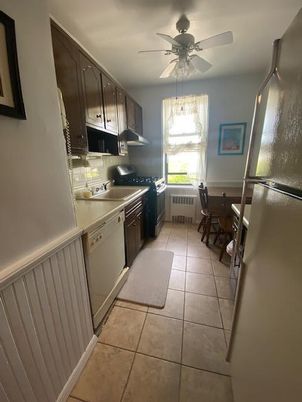 Chandelier, Dining room, Interior, Kitchen
