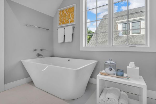 Bathroom, Free Standing Baths, Interior