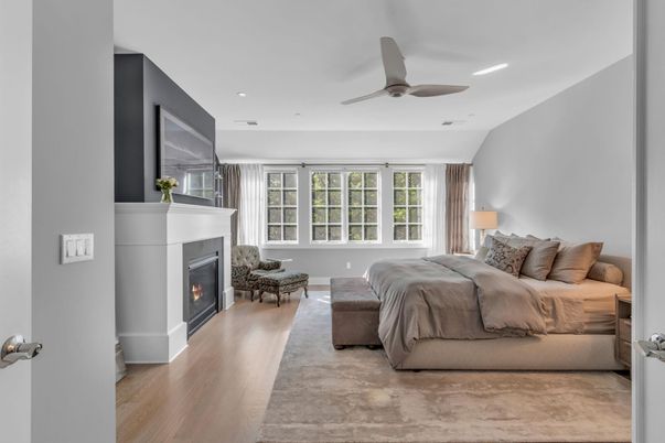 Bedroom, Fireplace, Interior, Recessed Lighting, Wood Texture Flooring