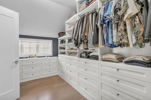 Interior, Walk-in Closets, Wood Texture Flooring