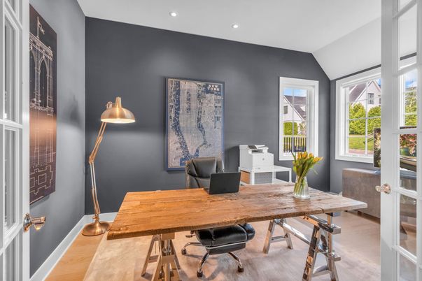 Home Office, Interior, Recessed Lighting, Wood Texture Flooring