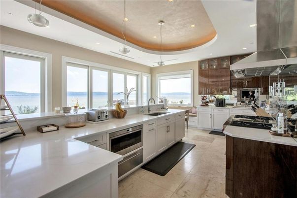 Interior, Kitchen, Pendant Lights, Recessed Lighting, Stainless Steel Appliances, Water