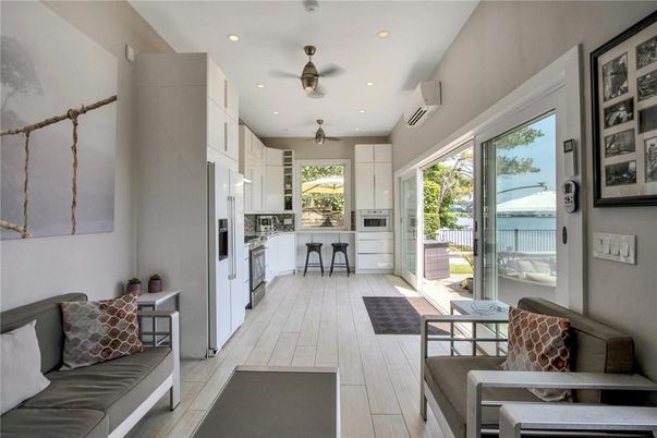 Interior, Kitchen, Recessed Lighting, Water, Wood Texture Flooring