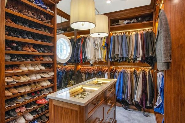Interior, Recessed Lighting, Walk-in Closets
