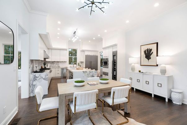 Dining room, Interior, Kitchen, Pendant Lights, Recessed Lighting, Stainless Steel Appliances, Wood Texture Flooring