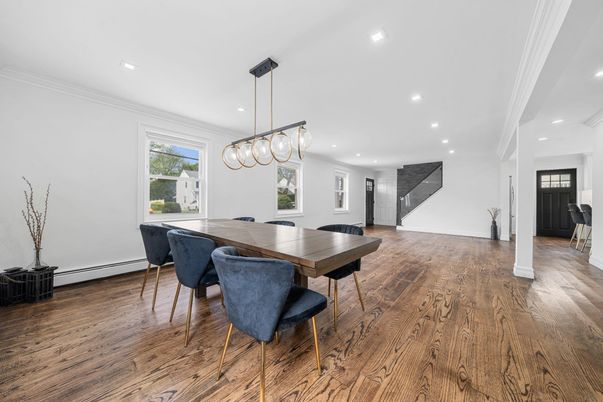 Chandelier, Dining room, Interior, Pendant Lights, Recessed Lighting, Wood Texture Flooring