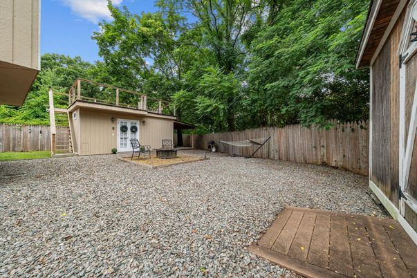 Backyard, Exterior