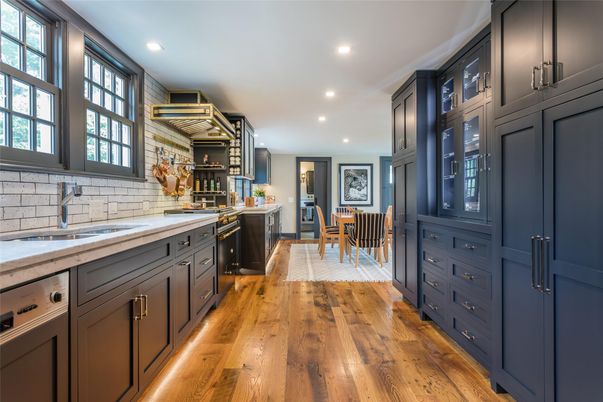 Dining room, Interior, Kitchen, Recessed Lighting, Wood Texture Flooring