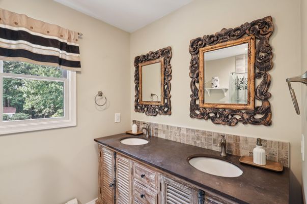 Bathroom, Dual Sink Vanities, Interior