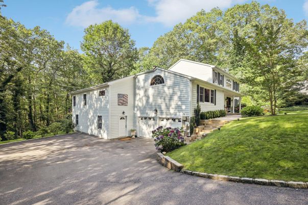 Backyard, Exterior, Facade, Georgian