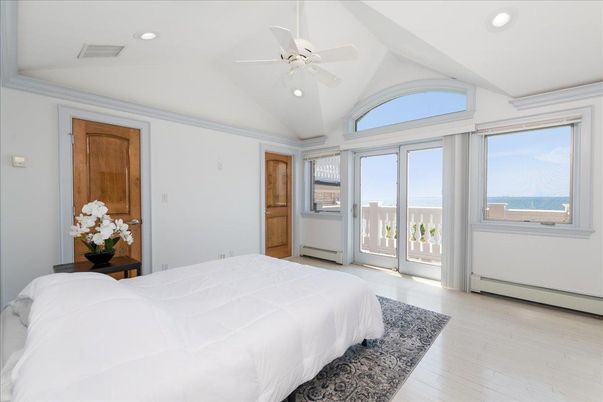 Bedroom, Interior, Recessed Lighting, Water, Wood Texture Flooring