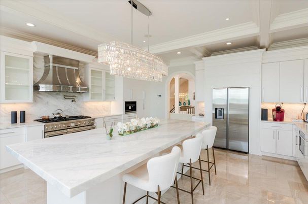 Chandelier, Interior, Kitchen, Recessed Lighting, Stainless Steel Appliances