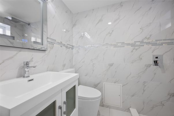 Bathroom, Interior, Marble Walls
