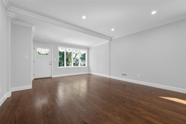 Empty room, Interior, Recessed Lighting, Wood Texture Flooring