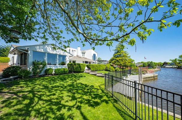 Backyard, Exterior, Water