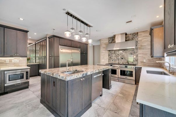 Interior, Kitchen, Pendant Lights, Recessed Lighting, Stainless Steel Appliances
