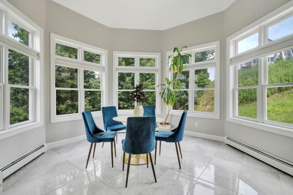 Dining room, Interior