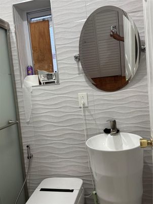 Bathroom, Free Standing Baths, Interior