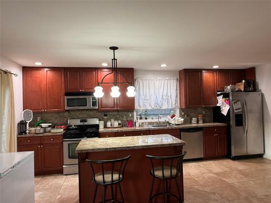 Interior, Kitchen, Pendant Lights, Recessed Lighting, Stainless Steel Appliances