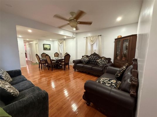 Dining room, Interior, Living room, Recessed Lighting, Wood Texture Flooring
