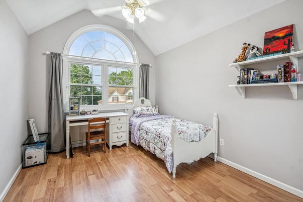 Bedroom, Home Office, Interior, Wood Texture Flooring