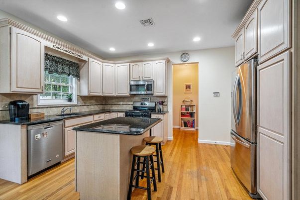 Interior, Kitchen, Recessed Lighting, Wood Texture Flooring