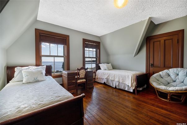 Bedroom, Interior, Water, Wood Texture Flooring