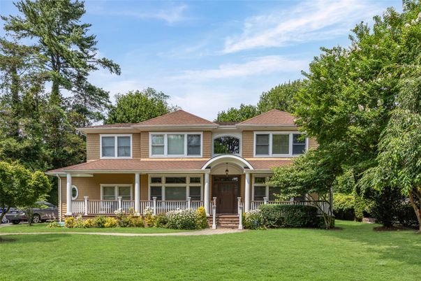 Backyard, Exterior, Facade, Georgian