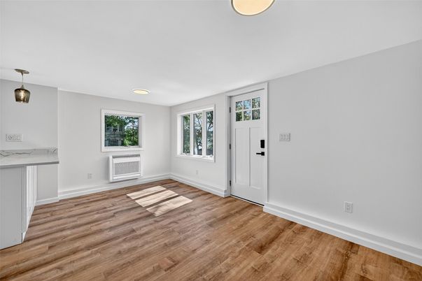 Empty room, Interior, Pendant Lights, Recessed Lighting, Wood Texture Flooring