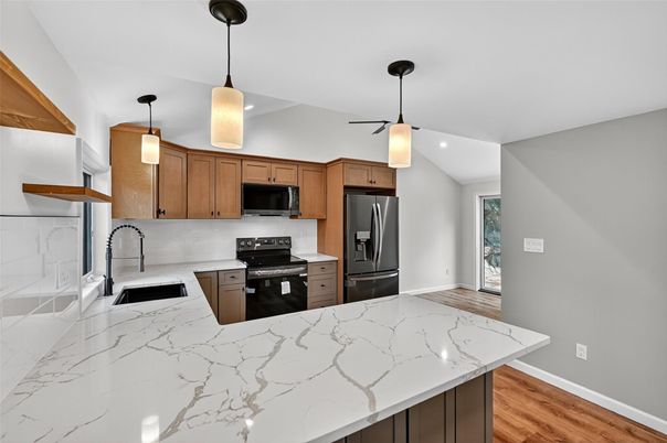 Interior, Kitchen, Pendant Lights, Recessed Lighting, Wood Texture Flooring