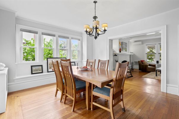 Chandelier, Dining room, Fireplace, Interior, Wood Texture Flooring