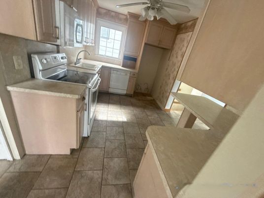 Interior, Kitchen