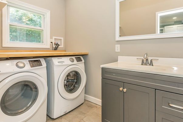 Interior, Washer