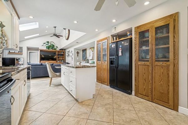 Interior, Kitchen, Living room, Recessed Lighting