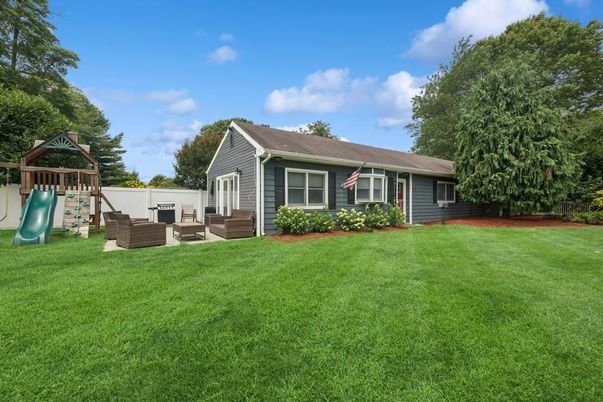 Backyard, Exterior, Playground