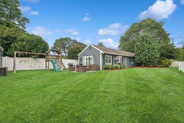 Backyard, Exterior, Playground