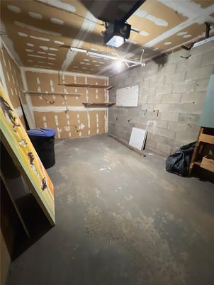 Garage, Interior, Stone Walls