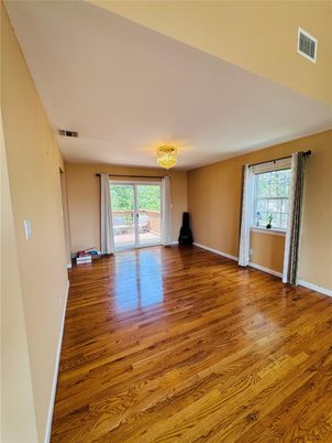 Chandelier, Empty room, Interior, Wood Texture Flooring