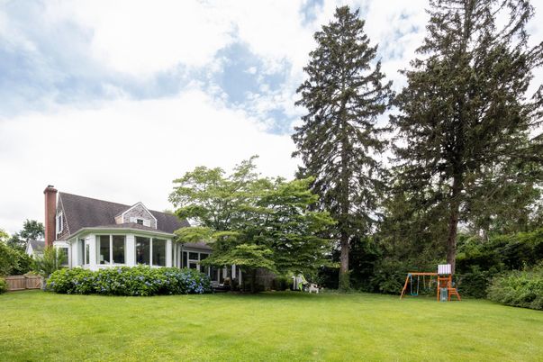 Backyard, Exterior, Playground