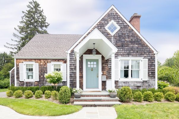 Exterior, Facade, Cape Cod