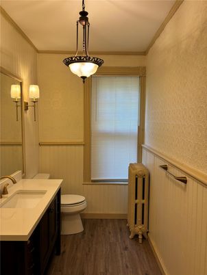 Bathroom, Interior, Pendant Lights, Wood Texture Flooring