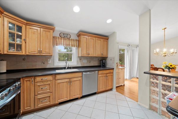Chandelier, Interior, Kitchen, Recessed Lighting, Stainless Steel Appliances, Wood Texture Flooring