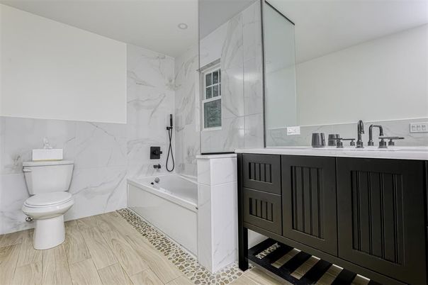 Bathroom, Interior, Marble Walls, Recessed Lighting, Wood Texture Flooring