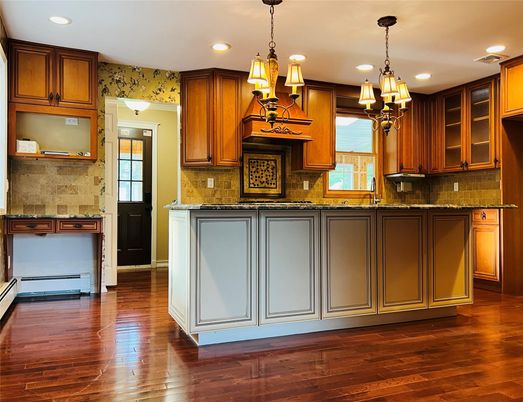 Chandelier, Interior, Kitchen, Pendant Lights, Recessed Lighting, Wood Texture Flooring