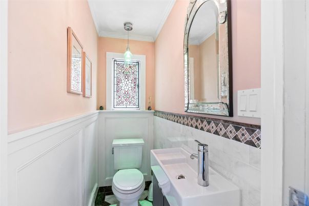 Bathroom, Interior, Pendant Lights