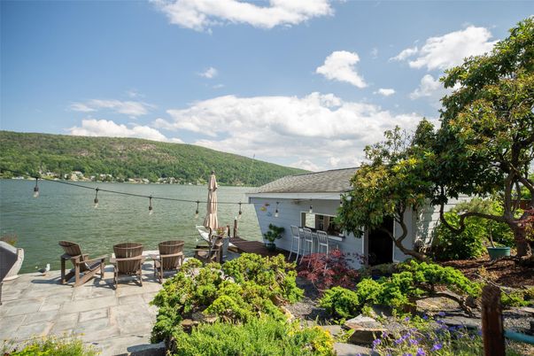 Exterior, Water