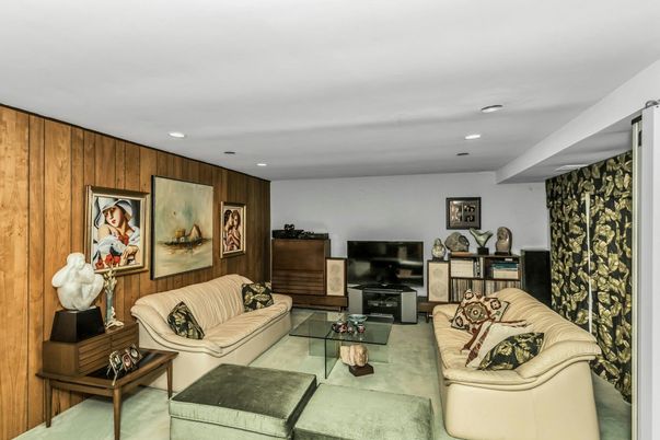 Interior, Living room, Recessed Lighting, Wooden Walls
