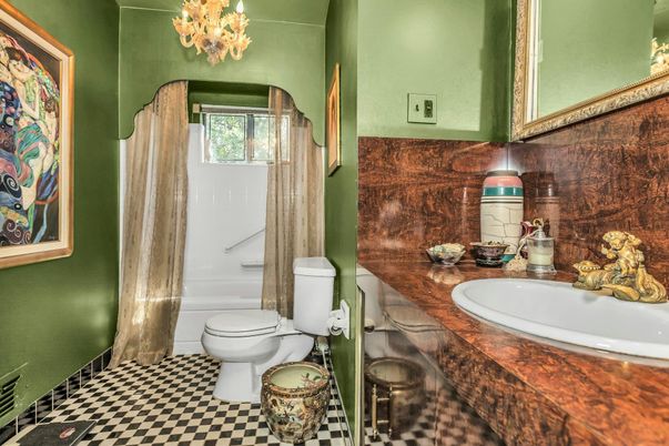 Bathroom, Interior